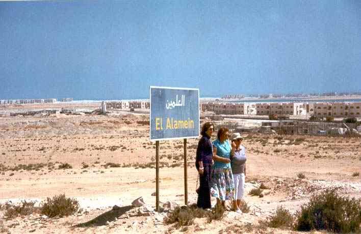Alamein à 100 km à l'ouest d'Alexandrie....
