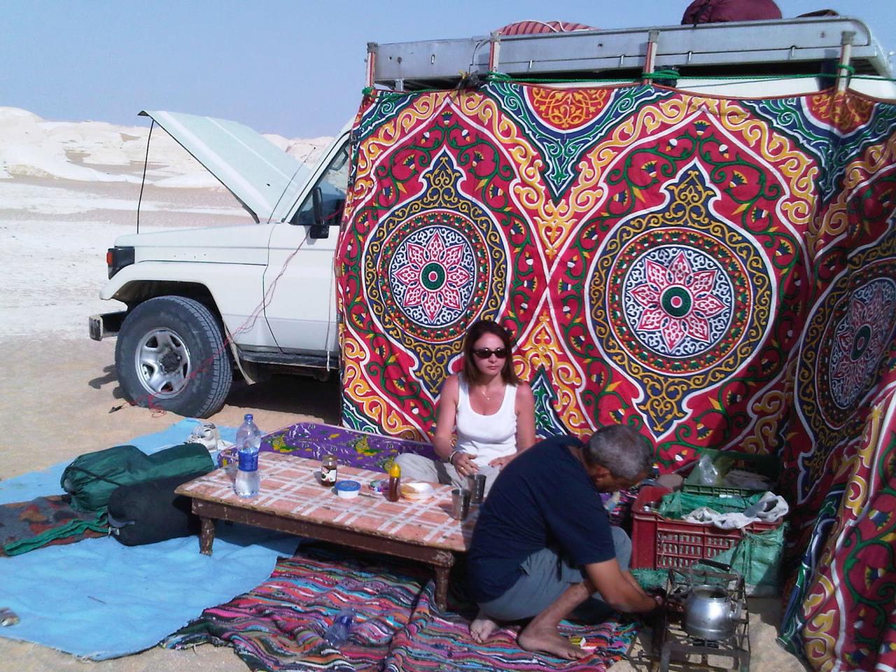 Bivouac dans le desert blanc