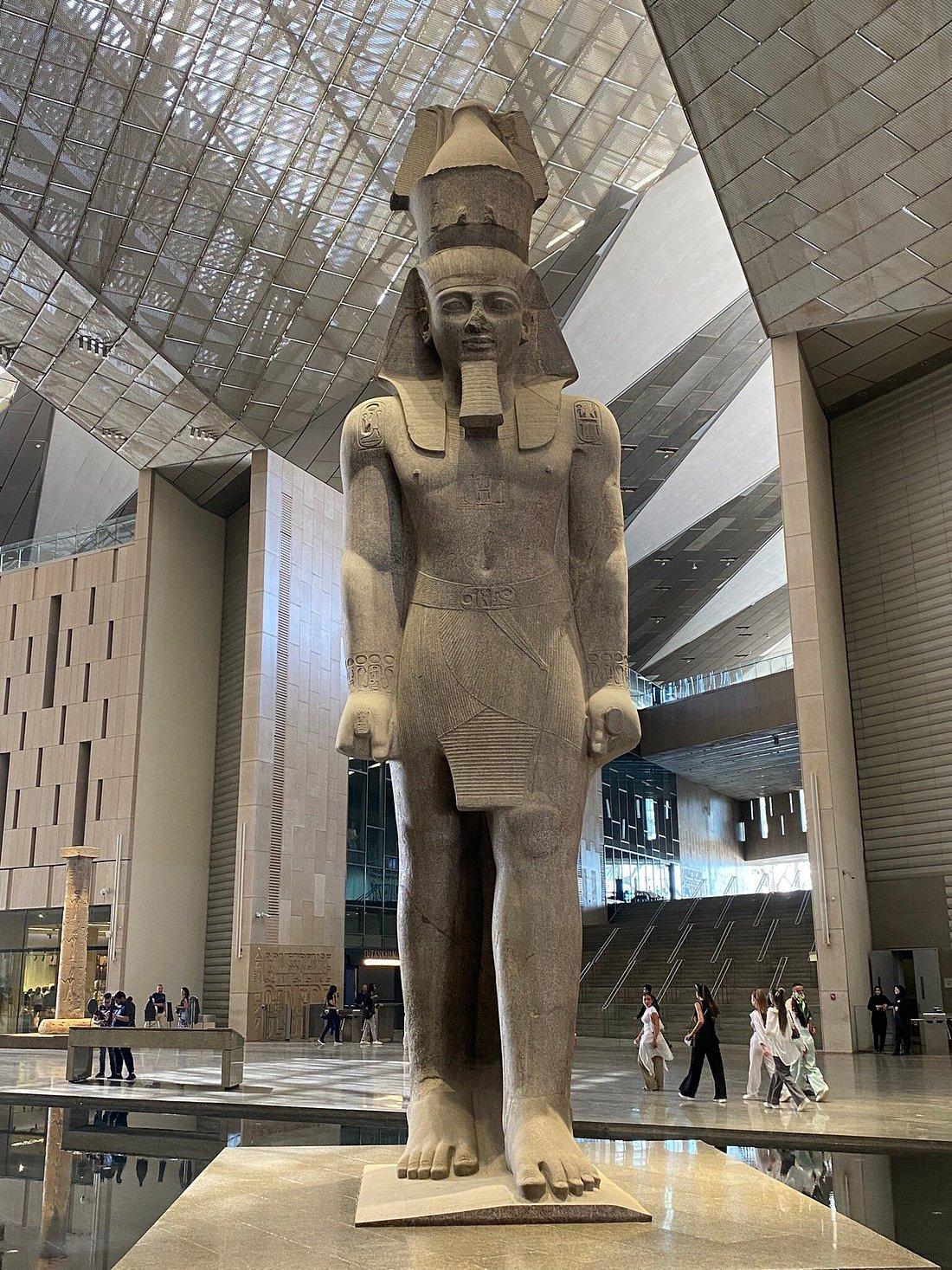 Rames 2 au Grand Musée Égyptien